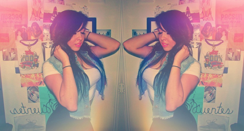 young-cali-diamond:  fuckah0e:  My older sister.   Instagram :@youngcalidiamond