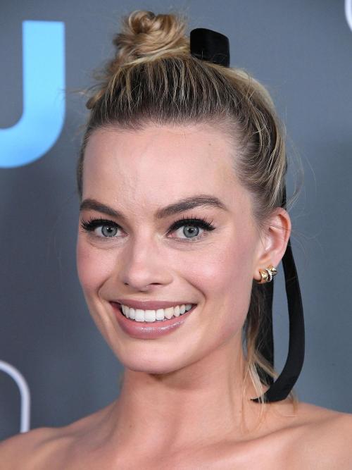 starlets:Margot Robbie