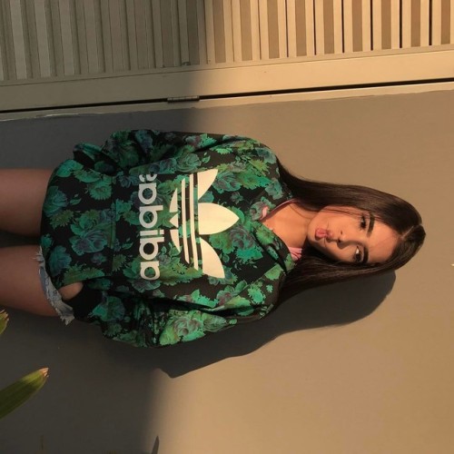 http://streetgrl.tumblr.com/post/160890397852