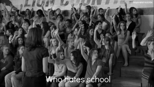 boys-and-suicide:  boys-and-suicide:  Raise your hand  Wow I posted this just a few hours ago  *raises hand*