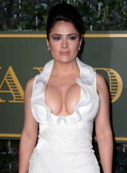 celebimages:  Salma HayekDownload Orignal