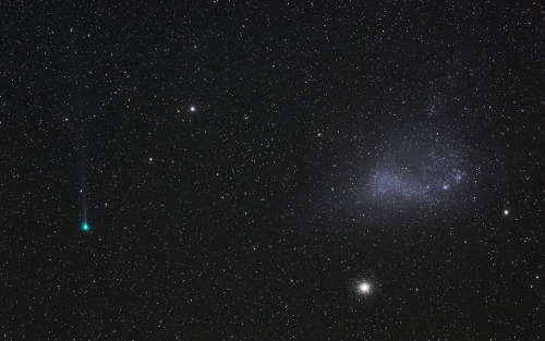 Comet Lemmon, Small Magellanic Cloud and globular cluster 47 Tucanae Image/Video Credit: Alex Cherne