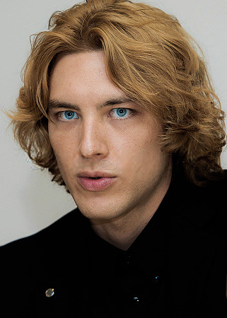 gagaxcandids: FACT: Cody Fern being the most adorable and sexy person on earth 