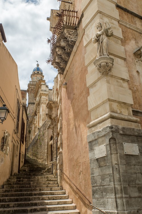 breathtakingdestinations: Ragusa - Italy (by Nicolas Loison) 