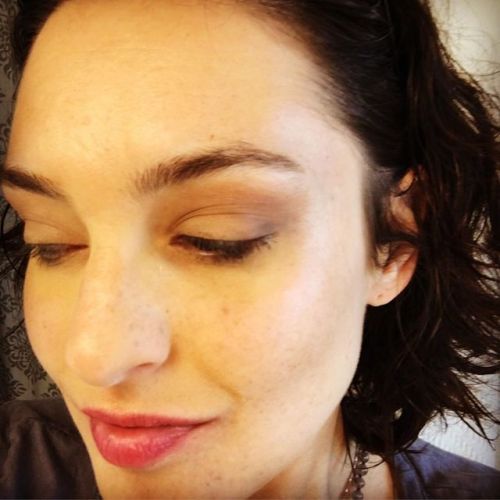 Daytime makeup #oliveskin #nomakeupmakeup #makeup Eyeshadows: #morphexjaclynhill Concealer: #fenty L