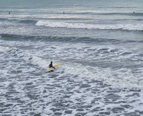 Christchurch&rsquo;s Local Surfing Spot. . . . . . . . #newbrighton #christchurch #newzealand #wave