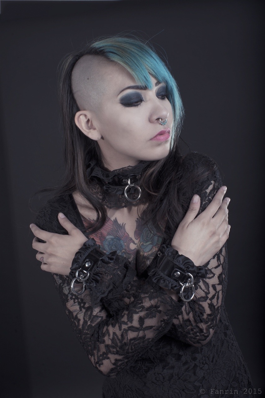 fanrin:  A fun day with belasseinfernomodelnudeblog  Uploaded more at my deviantArt