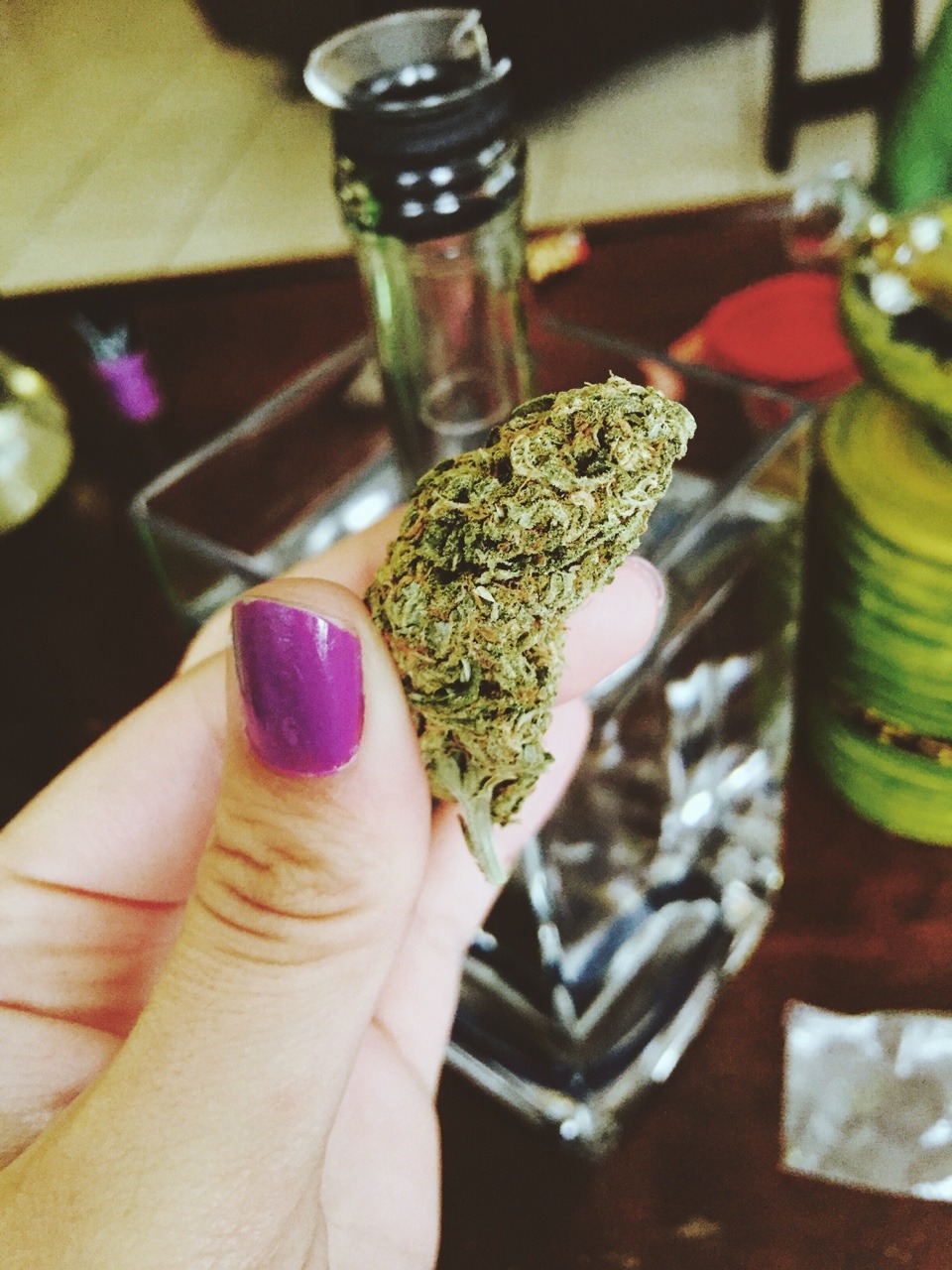 chrissyrippinbongs:A little slice of heaven😋