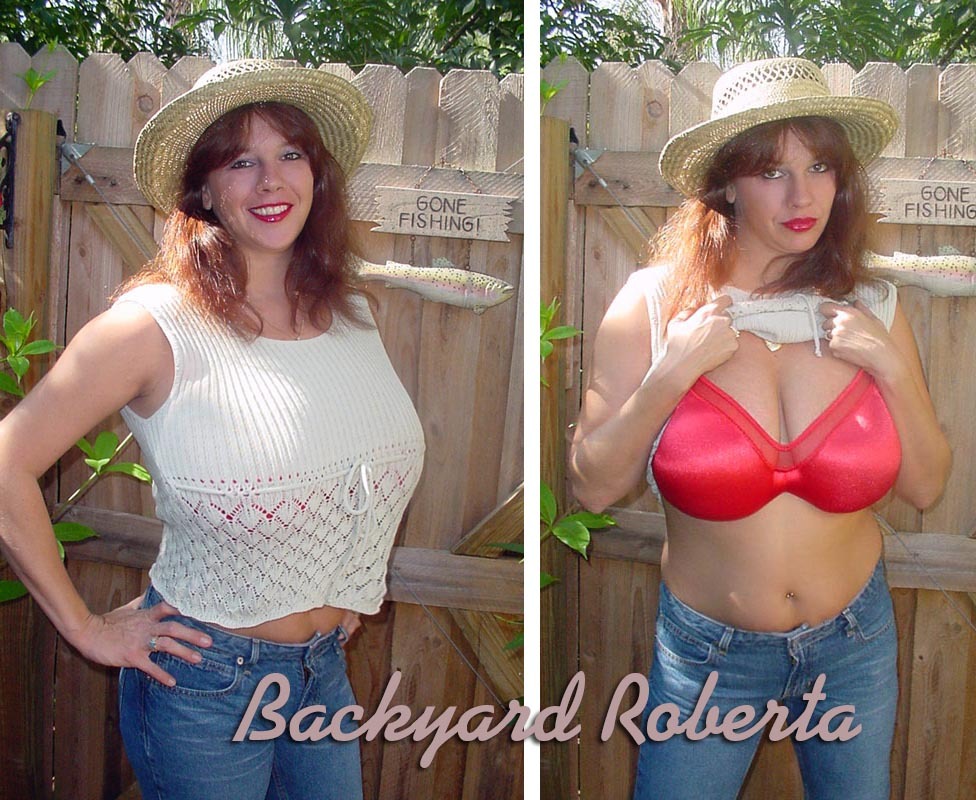 vintagebosom:  Roberta opens up outdoors….