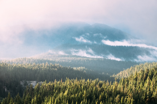 Oregon Cascades sunrise.