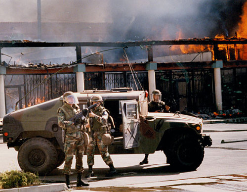 celtic-tactical: fuckyourguncontrol: johnniegoods: L.A. Riots (1992) NEVER FORGET ROOF KOREANS &ldqu