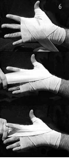 feiyueloplainshoes:  MMA hands wrapping!! It is worth learning and practicing!Feiyue