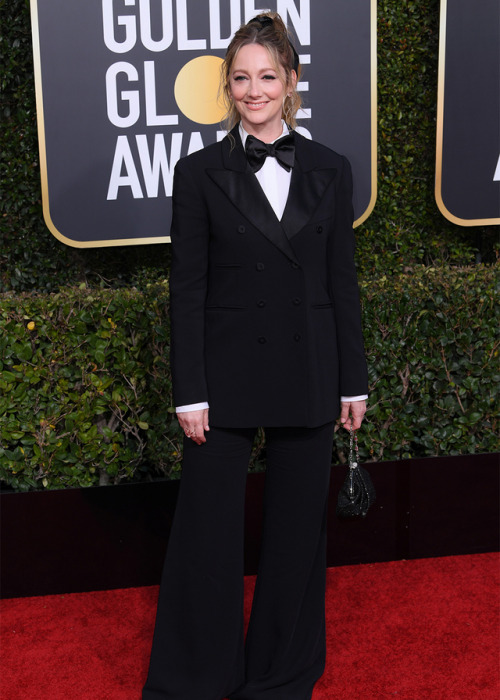 omgthatdress: Loving Judy Greer’s tux.