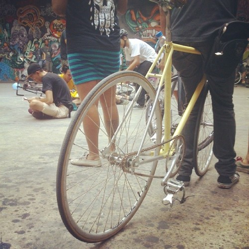 angrylittleboy: Pusakalye, #Chrome Coveted. #alleycat