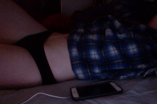 deathbeforedishonourr:  brb dying while wait for breakfast