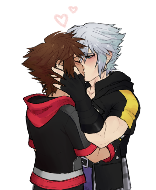 phelacy:  Smooches