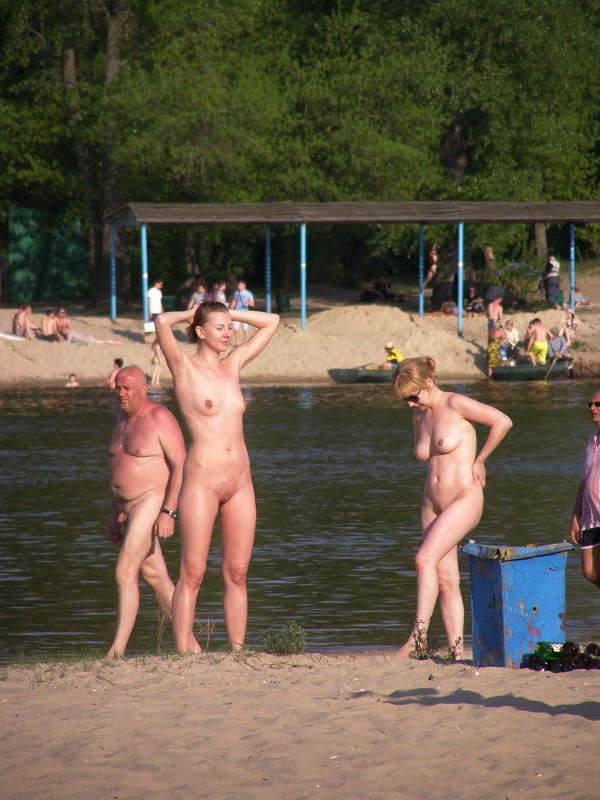dowluck61:  My Favorite Naturist http://dowluck61.tumblr.com/ Only my pics. http://dowluck36.tumblr.com/