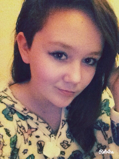 ladisputeinaltum:  Stop being so pretty.. gosh :3 xxx  Bruh, can YOU stahp being so pretty.. Omggggg 0.0 xxxx hehe:3
