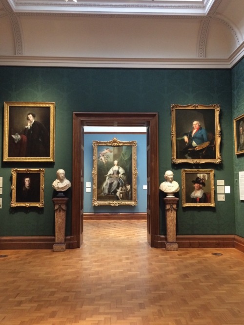 renaissance-art:A few moments alone in the National Portrait Gallery