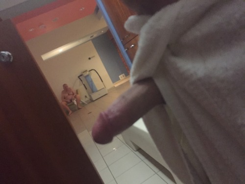 gorubyourself: Jerked off in the locker room for an old grandpa yesterday. Gave him a huge cum shot,