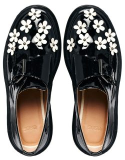 mirnah:  Wishlist: ASOS MACHINE Flat Shoes