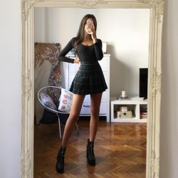 sissywifecassie: pleatedminiskirts:  She seems to have extremely long legs!  Everyone deserves to live out their fantasy!!  