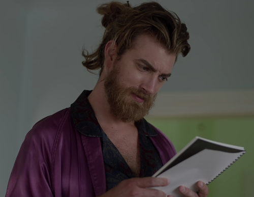 Can We Please Go Back To Rhett's Buddy System Man Bun? Because I'm Obsessed!