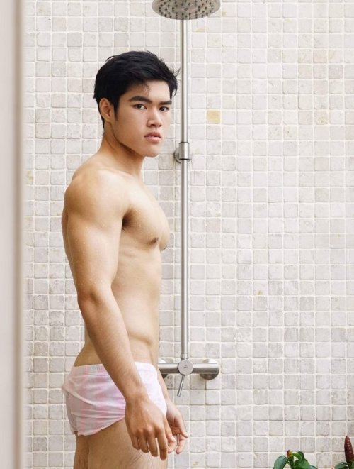 onlyasianhunks: Charnin Aumrin@3