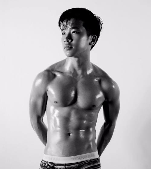 hotsingaporeboys:Wilfred