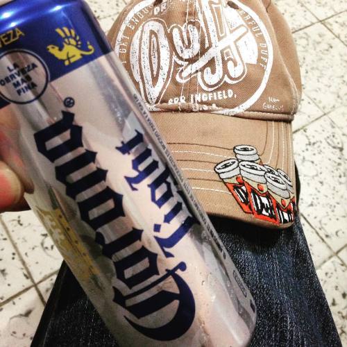 #paradormir #beer #chela #cerveza #coronalight #loveit #duff #salud #solouna #toforget &ldquo;A vece