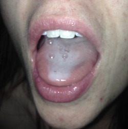 panddsplayground:  D being a good girl and sucking me dry inspired by pervertedwifey and pervertedhubby  