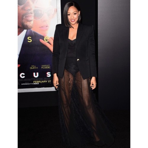 Yall feeling this? #TiaMowry 2/24/15 - Tia Mowry at the “Focus” Premiere in Hollywood #2FroChicks