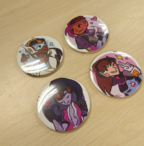 75mm badges for sale this coming Saturday and Sunday, for whoever is attending VAX (Visual Arts Expo