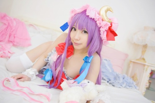 cosplaygirl: アサガヲBlog : 【博麗神社例大祭　コスプレROM】　ぬ-09a　サークル『しゅがー＊みゅく』　天使みゅ。/さちぶどう