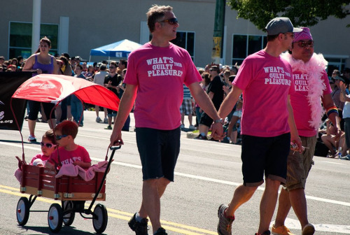 meatcat-forever: duendevuhsachee: awkwardsituationist: 2nd annual pride parade in salt lake city. ju