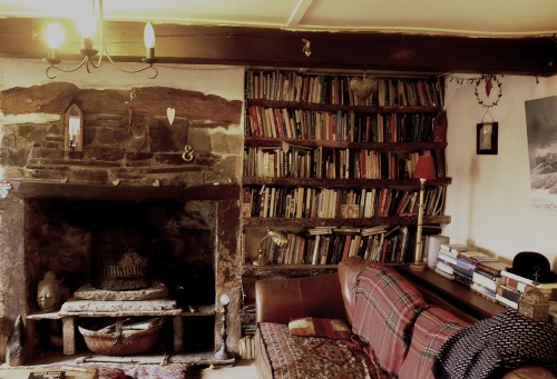 blacksmithseye: Books, books, books… Cowgill Forge &amp; Furniture Workshop