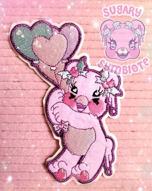 Coming soon to the shop, Symbi iron on patches! 5 inches tall and SUPER sparkly, perfect for any cut