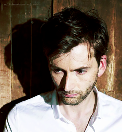 moltobenebananas:  David Tennant -&gt; Unseen picture by Ellis Parrinder (x) 