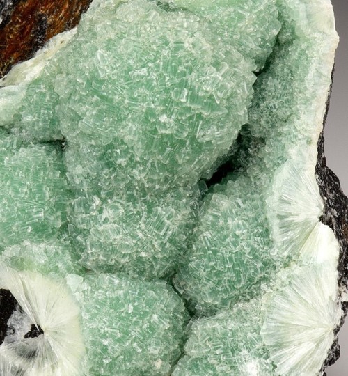 Wavellite - County Pit, Mauldin Mt., Montgomery Co., Arkansas