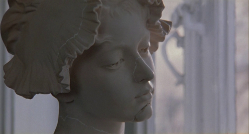 tsaifilms:  Trois Couleurs: Blanc (1994)  Directed by Krzysztof Kieślowski  