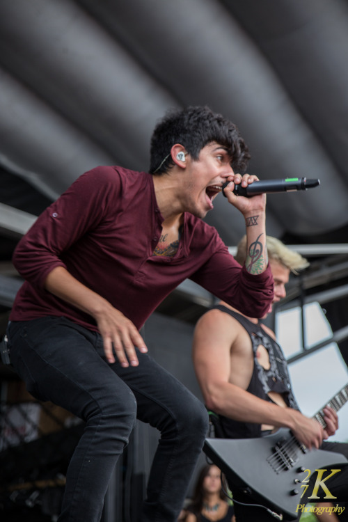 Crown The Empire - playing the Vans Warped Tour at Darien Lake (Buffalo, NY) on 7.8.14 Copyright 27K