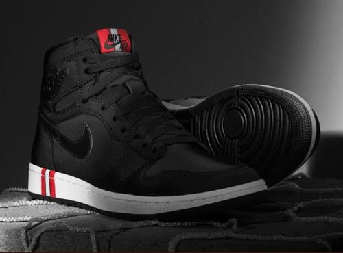 What Do Y’all Think Of This 1? PSG Air Jordan 1