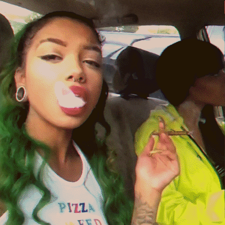 hisaluthola:  Vine : pattyeffinmayo 