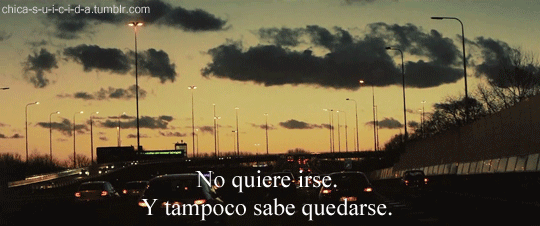 chica-s-u-i-c-i-d-a:  –