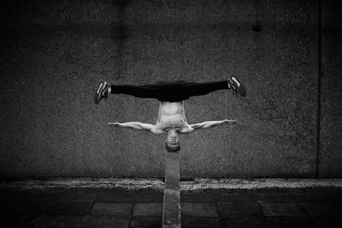 bypip:   THE FREERUNNER - PERSONAL PROJECT Here’s a recent collaborative project I did with world free running champion, Tim Shieff. As a pioneer of the rapidly-growing sport, Tim’s ethos is centred around thinking outside of the box – showcasing