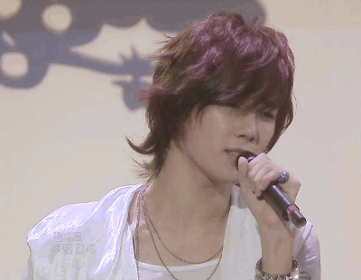 roserenityqtz:  Please, do not go far away, where I can’t find youDo not go so