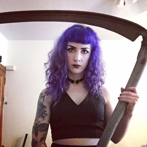 Don&rsquo;t fear the reaper, because this blade is pretty dull and I&rsquo;m also very small