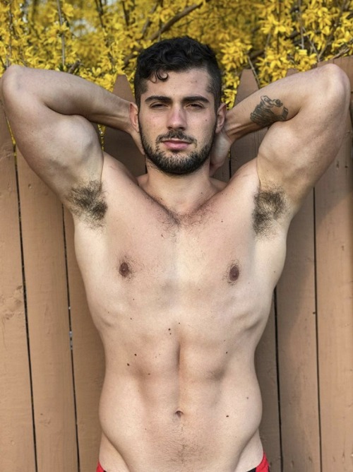 hotmen-addiction: