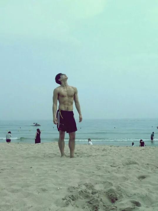 juyumyn:와 오늘 페북에서 진심 성과 쩐다. 예전에 맨 위 짤 보고