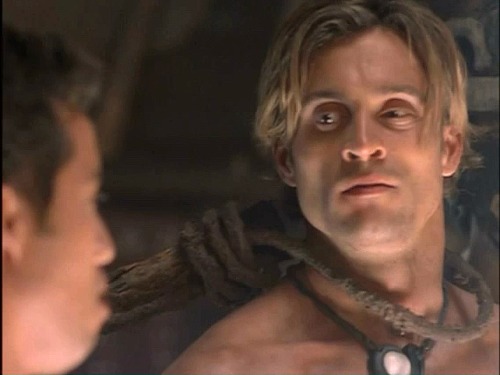 ropermike:Daniel Goddard in BeastMaster - “A Devil’s Deal”. More pics here.King Zad tries to recruit